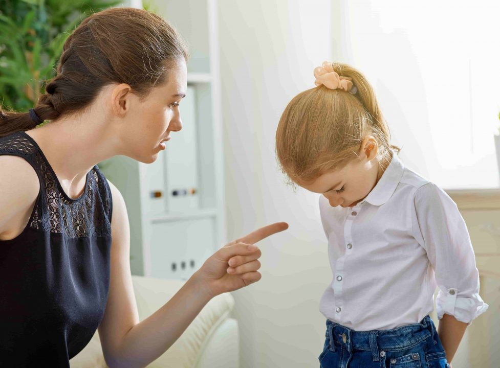 Які слова батьків викликають у дитини стрес?